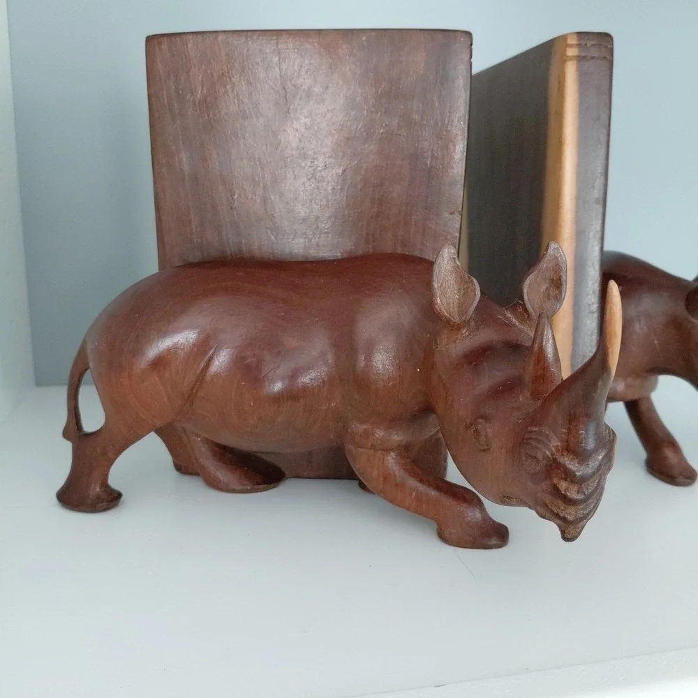 Vintage Hand‎ Carved Natural Wood African RHINO Bookends Heavy Artist Detailed - Picture 4 of 16